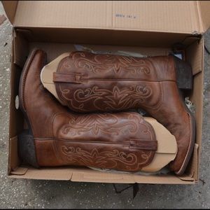 Ariat Legend Western Women’s Boots